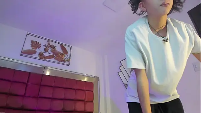 Snapshot of BonnieCute_ chatting on November 28, 8:22 pm BonnieCute online show from November 28, 8:22 pm