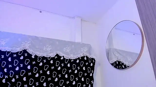 BonnieCute  online show from June 14, 12:41 am