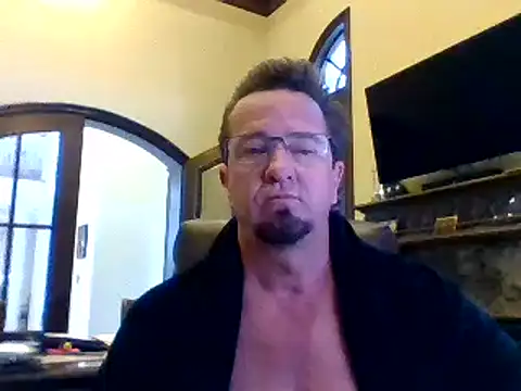 Snapshot of sluttydylan chatting on February 23, 8:00 pm sluttydylan online show from February 23, 8:00 pm