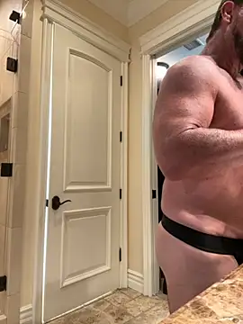 Snapshot of sluttydylan chatting on October 19, 3:56 pm sluttydylan online show from October 19, 3:56 pm