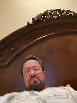 Snapshot of sluttydylan chatting on October 30, 4:03 am sluttydylan online show from October 30, 4:03 am