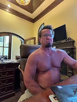 sluttydylan online show from June 9, 1:17 am