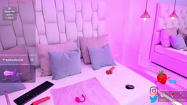 Snapshot of jade_reeed chatting on January 14, 4:15 am jade reeed online show from January 14, 4:15 am