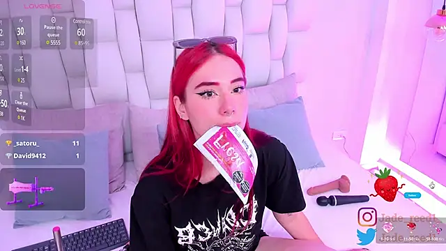 Snapshot of jade_reeed chatting on February 2, 7:30 am jade reeed online show from February 2, 7:30 am