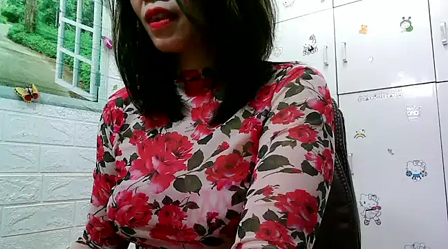 Snapshot of Soul6996 chatting on February 13, 12:11 pm Soul6996 online show from February 13, 12:11 pm