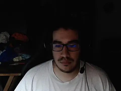 Snapshot of thealfawolf01 chatting on January 9, 11:45 pm thealfawolf01 online show from January 9, 11:45 pm