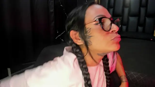 hanna slut  online show from January 9, 2:54 am