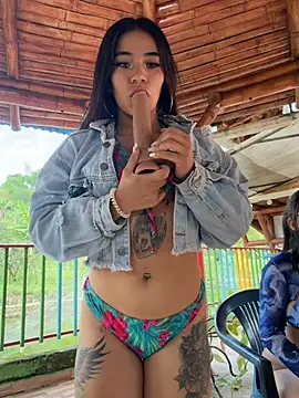 Megan Thompsonn online show from July 16, 2:23 pm