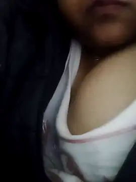 Snapshot of smile_pretty chatting on January 3, 10:08 pm smile pretty online show from January 3, 10:08 pm