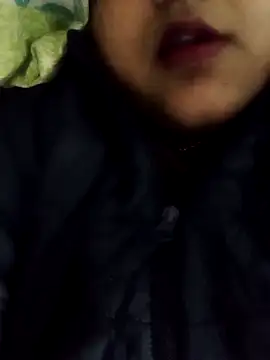 Snapshot of smile_pretty chatting on January 7, 12:52 pm smile pretty online show from January 7, 12:52 pm