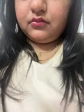 Snapshot of smile_pretty chatting on March 9, 5:06 pm smile pretty online show from March 9, 5:06 pm