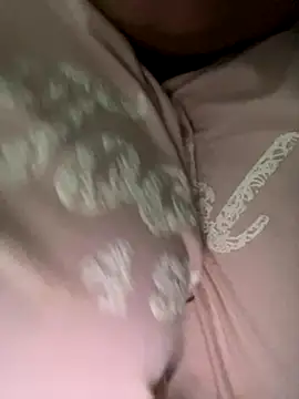 Snapshot of smile_pretty chatting on September 17, 3:30 am smile pretty online show from September 17, 3:30 am