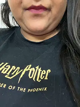 Snapshot of smile_pretty chatting on October 6, 7:22 pm smile pretty online show from October 6, 7:22 pm