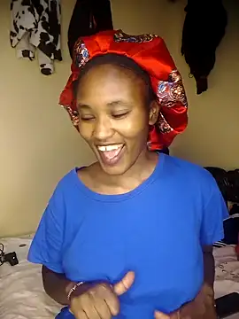 Snapshot of cutenipples chatting on February 12, 7:55 am cutenipples online show from February 12, 7:55 am