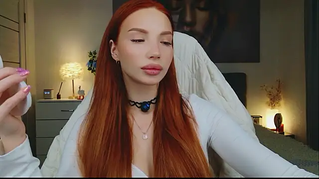 Snapshot of JudyWalkerr chatting on February 7, 2:43 pm JudyWalkerr online show from February 7, 2:43 pm