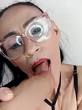 BarbaraMature online show from May 4, 4:36 pm