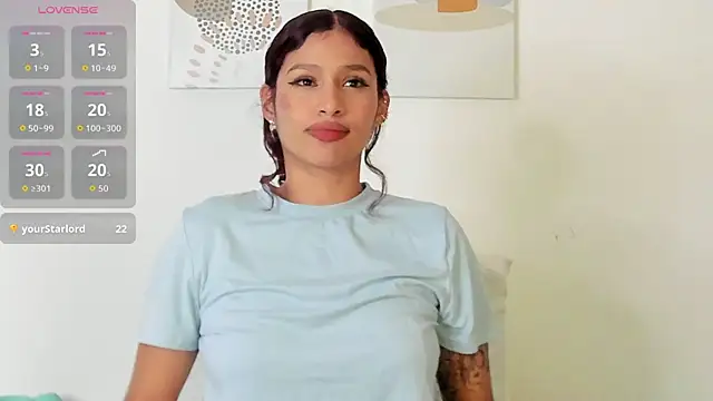 Snapshot of SeleneClark chatting on June 20, 10:34 pm SeleneClark online show from June 20, 10:34 pm