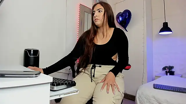 angel hardy dl online show from February 9, 12:19 pm