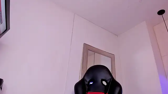 angel hardy dl online show from September 10, 10:48 am