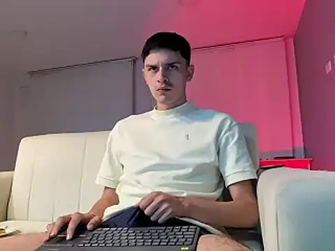 Snapshot of bastia_noooo chatting on January 12, 2:24 am bastia noooo online show from January 12, 2:24 am