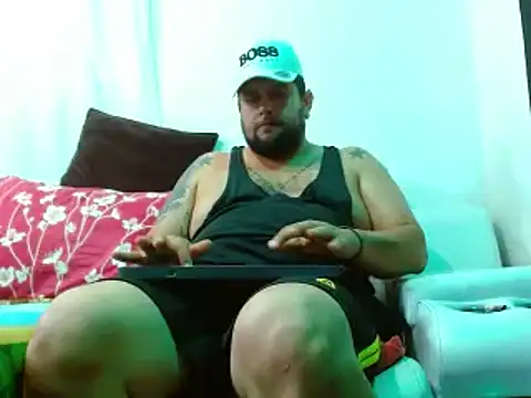 Snapshot of Michaell_Myerss_ chatting on March 18, 8:59 pm Michaell Myerss  online show from March 18, 8:59 pm