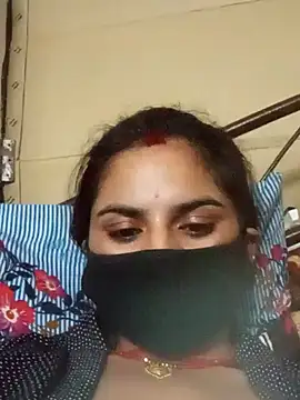 Snapshot of hotrasina chatting on January 7, 11:37 am hotrasina online show from January 7, 11:37 am