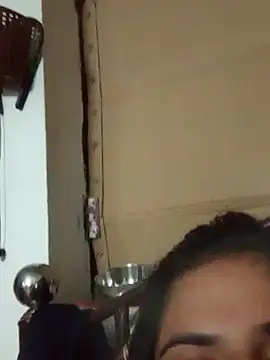 Snapshot of hotrasina chatting on January 13, 1:34 am hotrasina online show from January 13, 1:34 am