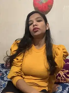 Snapshot of hottiess69 chatting on March 8, 10:43 am hottiess69 online show from March 8, 10:43 am
