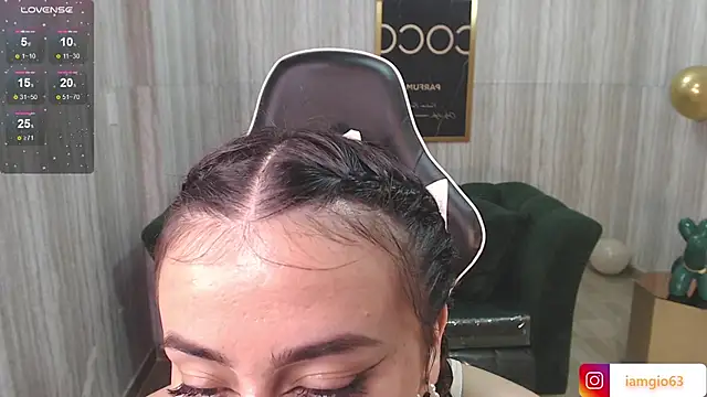 Georgina 1t online show from February 25, 11:41 am