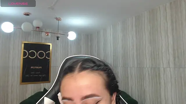 Georgina 1t online show from March 21, 10:50 am