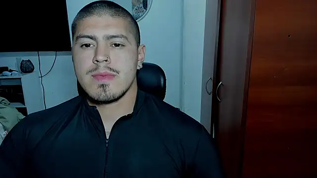 Snapshot of Baltazar_Dupont chatting on August 6, 3:52 am Baltazar Dupont online show from August 6, 3:52 am