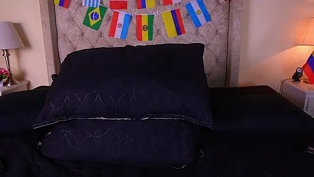 allisson m online show from July 11, 12:08 pm