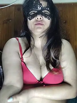 Snapshot of Cutehornycouples chatting on June 8, 6:14 am Cutehornycouples online show from June 8, 6:14 am