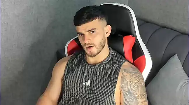 Ricardogo19 online show from January 14, 2:40 am