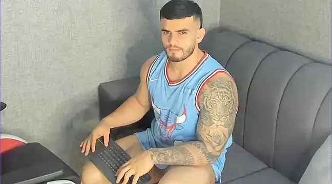 Ricardogo19 online show from January 17, 6:26 am