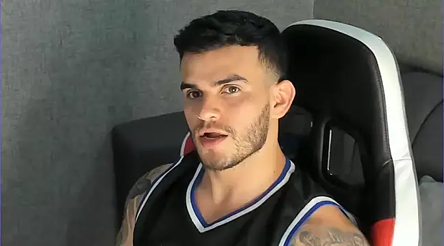 Ricardogo19 online show from February 26, 7:16 pm