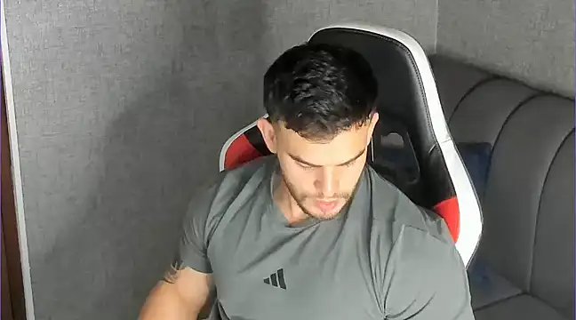 Ricardogo19 online show from March 4, 7:01 pm