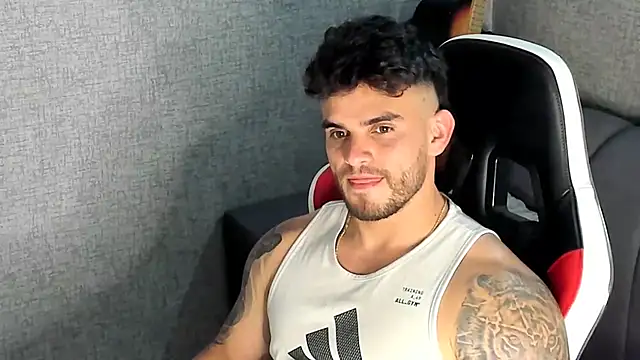 Ricardogo19 online show from October 3, 1:24 am