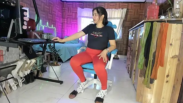 Cristina Vanegas631 online show from February 7, 5:27 pm