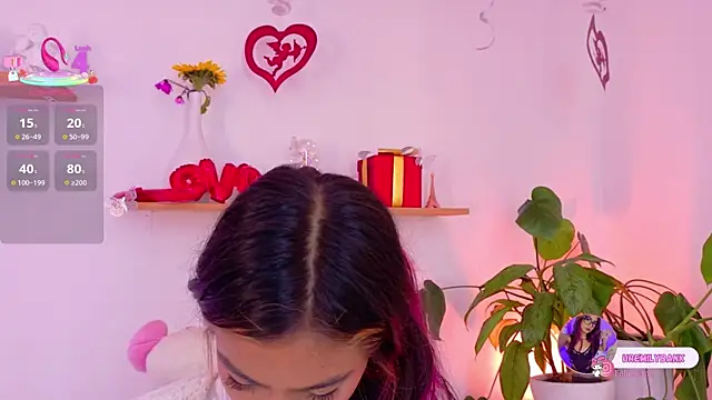 emily bank online show from February 14, 7:54 pm