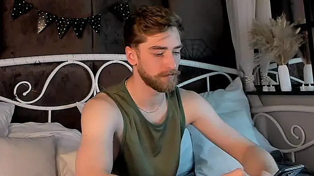 Snapshot of DexterDexx chatting on November 2, 6:38 am DexterDexx online show from November 2, 6:38 am