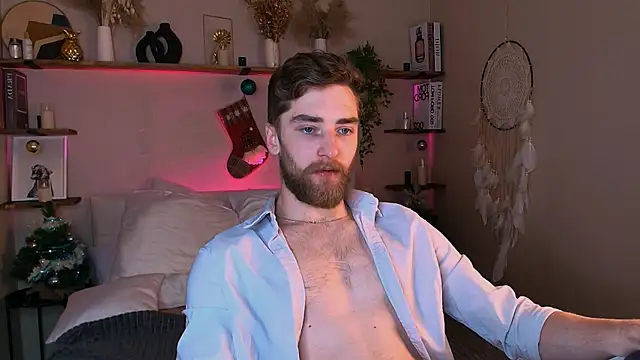 Snapshot of DexterDexx chatting on December 13, 10:26 pm DexterDexx online show from December 13, 10:26 pm