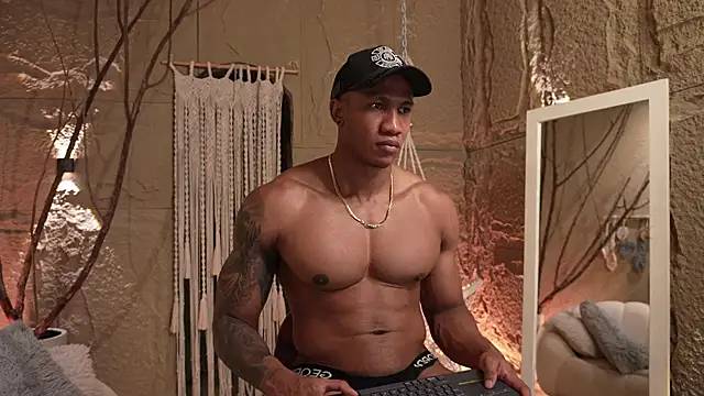 Logan Varela online show from September 24, 12:08 pm