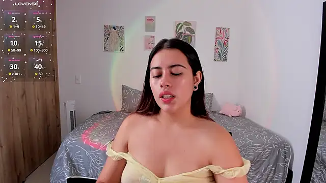 Agatha Vixen online show from November 16, 2:55 pm