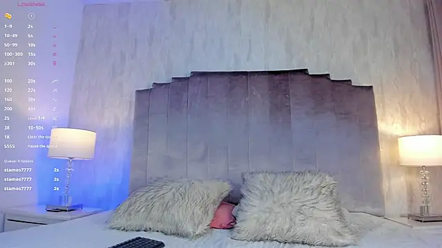 Snapshot of valeryy_stone chatting on October 30, 7:14 pm valeryy stone online show from October 30, 7:14 pm