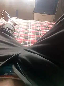 Snapshot of rjxraj chatting on October 21, 9:54 am rjxraj online show from October 21, 9:54 am