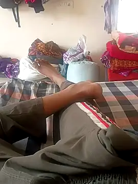 Snapshot of rjxraj chatting on November 1, 9:00 am rjxraj online show from November 1, 9:00 am