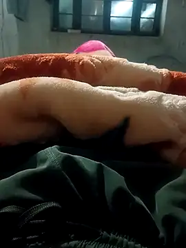 Snapshot of rjxraj chatting on December 19, 3:30 pm rjxraj online show from December 19, 3:30 pm