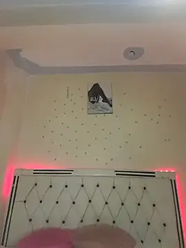 Snapshot of C-yoyo chatting on February 11, 1:41 am C-yoyo online show from February 11, 1:41 am