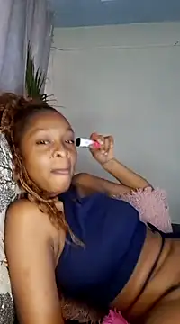 Snapshot of C-yoyo chatting on February 26, 1:08 pm C-yoyo online show from February 26, 1:08 pm